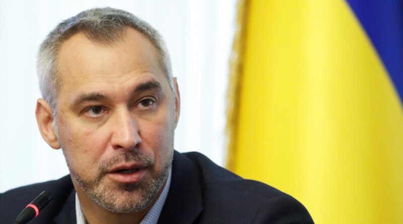 Экс-прокурор Украины представился многодетным отцом, чтобы сбежать из страны – нардеп