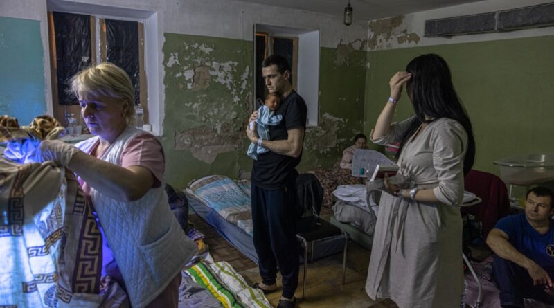 Как оказать помощь гражданам Украины, находясь в Грузии — cписок счетов и организаций