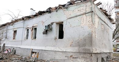 Киев обвинил российские силы в обстреле гуманитарных коридоров