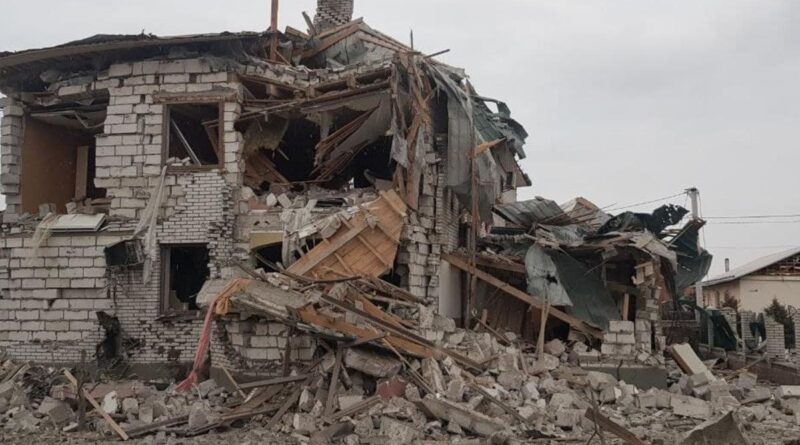 На Житомирщине враг нанес ракетный удар по двум городам: есть жертва, разрушены 25 домов