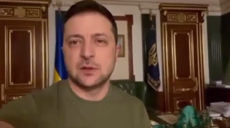 "Никто никуда не сбежал": Зеленский опроверг слухи о побеге из Украины