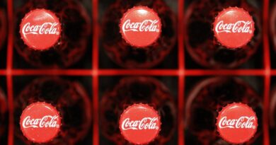 После бойкота Coca-Cola решила остановить деятельность в РФ