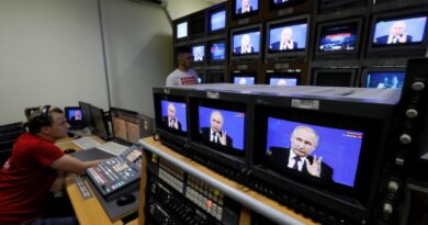 Российские оккупанты захватили телебашню Мелитополя и включили пропаганду