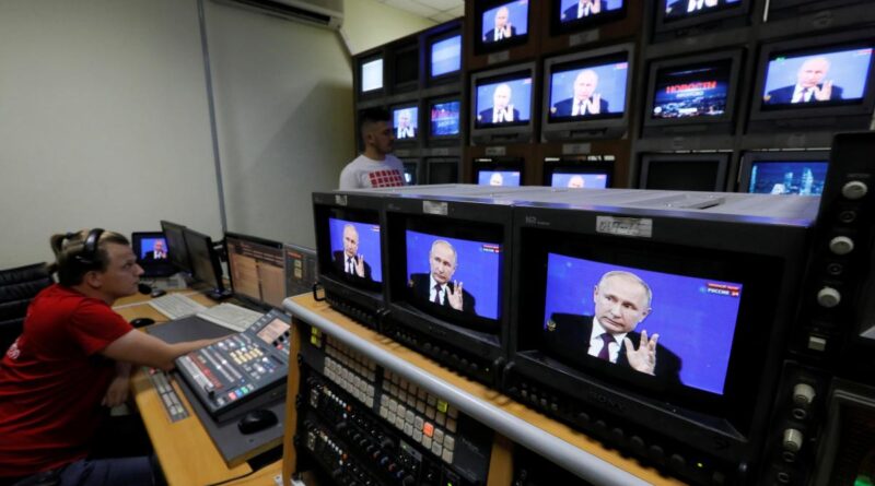 Российские оккупанты захватили телебашню Мелитополя и включили пропаганду