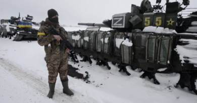 Россияне бросили кучу военной техники, убегая от ВСУ на Харьковщине