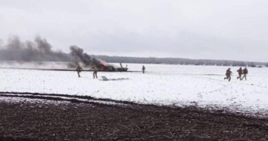 Украинские военные сбили Ми-8, который прилетел забрать пилота сбитого над Волновахой штурмовика оккупантов