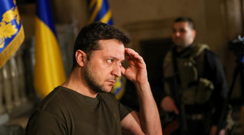 Зеленский отреагировал на заявление РФ о намерении нанести удар по зданию СБУ