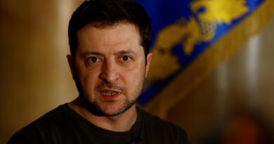 Зеленский в Киеве, информация о якобы его побеге является очередным фейком - ОП