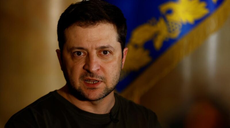 Зеленский в Киеве, информация о якобы его побеге является очередным фейком - ОП