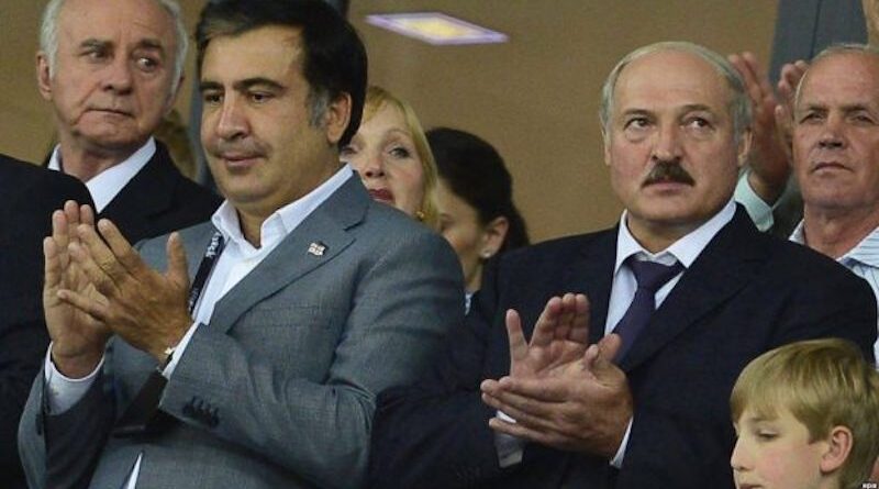 Саакашвили обратился к Лукашенко: «Путину твоя судьба до лампочки, сам знаешь»