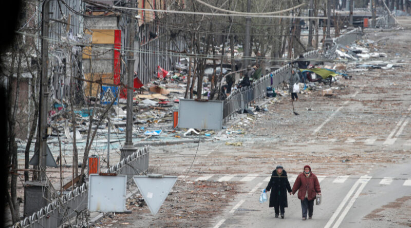 Власти Мариуполя: Россия удерживает не менее 20 тысяч человек в фильтрационных лагерях