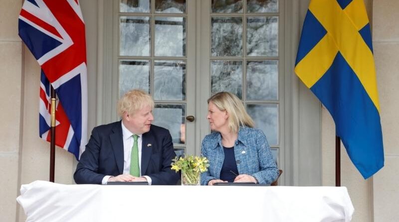 Великобритания поможет Швеции и Финляндии в случае нападения