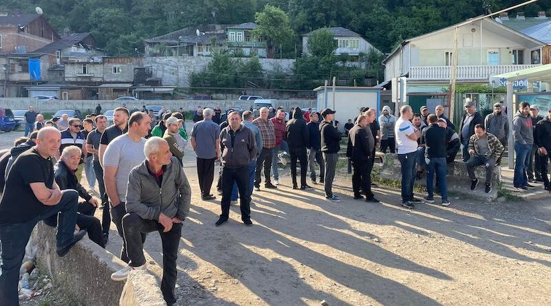 Работники заводов «Боржоми» начали бессрочную забастовку — Профсоюз