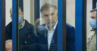 Саакашвили выдвинул три условия перевода в клинику