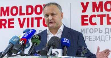 Экс-президента Молдовы подозревают в госизмене