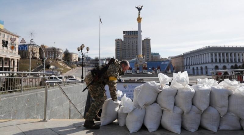 Кличко: Киев подвергся ракетному обстрелу