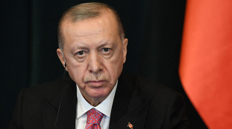 Эрдоган заявил о начале спецоперации в Сирии