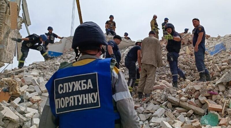 15 ადამიანი დაიღუპა დონეცკში რუსეთის სარაკეტო თავდასხმის შედეგად – უკრაინის საგანგებო