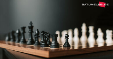 Российские шахматисты не смогут представлять свою страну на чемпионате в Батуми