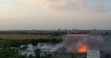 СМИ: В Донецке горит база абхазского батальона «Пятнашка»
