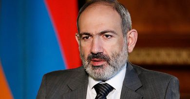 Пашинян заявил, что никаких документов с Азербайджаном подписывать не планирует
