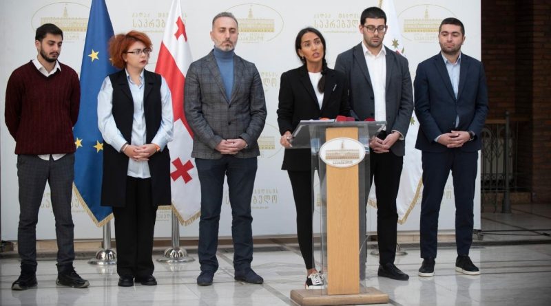Оппозиция вызвала Каладзе на заседание Сакребуло Тбилиси