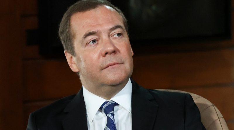 В Абхазии планируют построить аллею имени Дмитрия Медведева