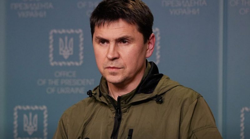 Подоляк заявил, что Украина готова принять Саакашвили