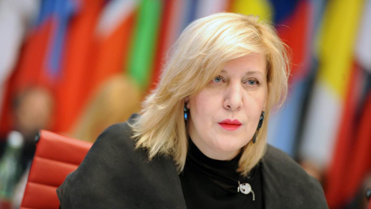 Еврокомиссар обратилась с письмом к спикеру Парламента Грузии