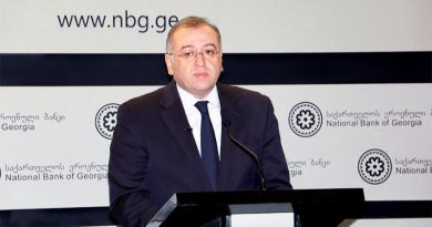 Президент Нацбанка Грузии не намерен оставаться на второй срок