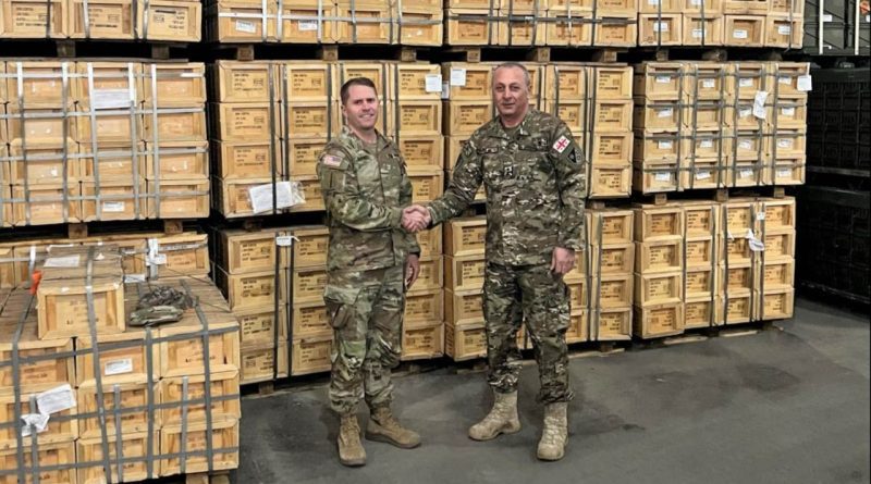 США передали Грузии более 140 тонн помощи для обеспечения безопасности страны