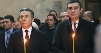 Экс-премьер Грузии сожалеет, что способствовал укреплению власти Иванишвили