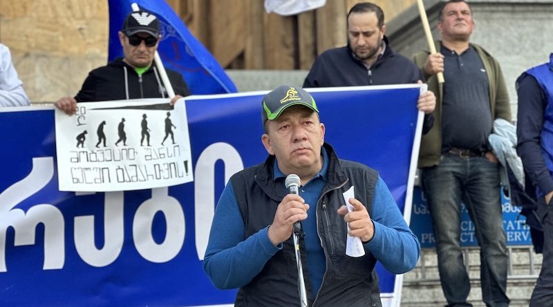 В День Международной солидарности трудящихся в Тбилиси прошла акция членов профсоюзов