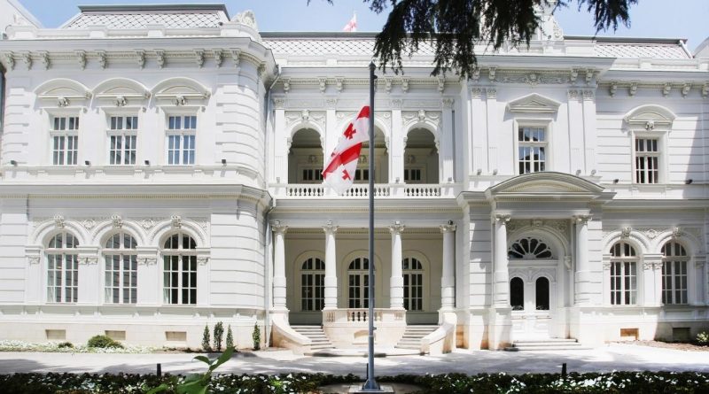 В Администрации президента Грузии ответили на обвинения правящей партии