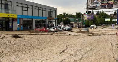 В Гурджаани в результате сильного ливня затоплены дороги