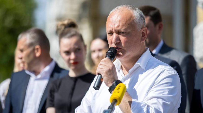 Пророссийский экс-президент Молдовы призвал брать пример с властей Грузии
