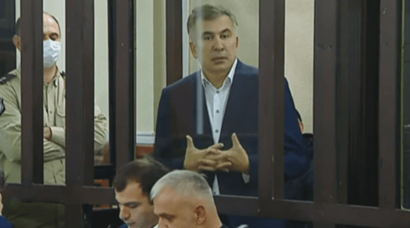 Саакашвили: «Если я так хорошо себя чувствую, почему вы не пускаете ко мне членов парламента?»