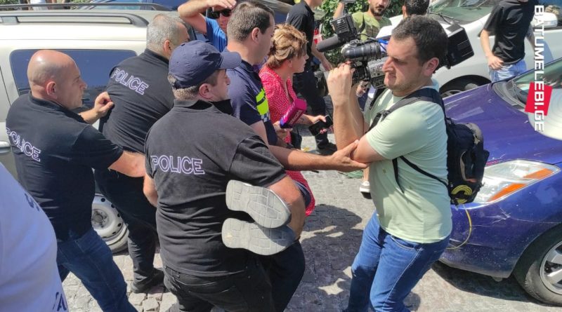МВД Грузии — Мы задержали 23 человека на митинге в Батуми