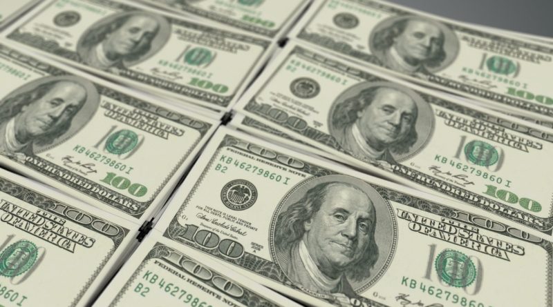 Нацбанк Грузии продал 37 млн долларов, однако лари снова упал в цене