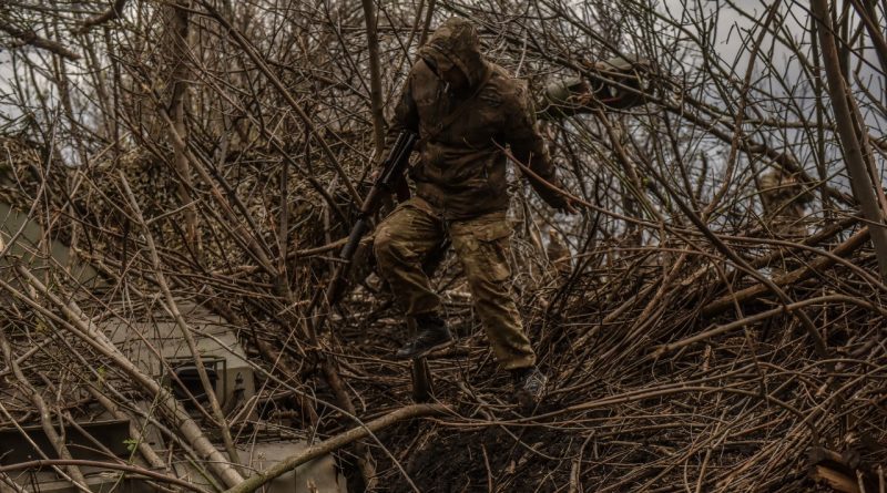 Украинские военные прорвали линию обороны РФ на Бахмутском направлении