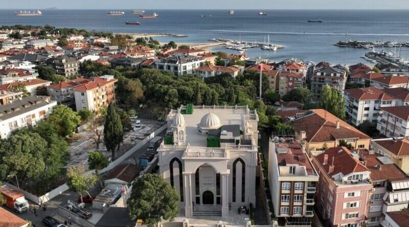В Стамбуле открывается первая православная церковь за последнее столетие