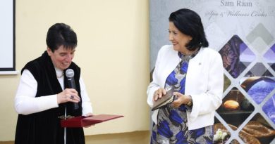 Президент Грузии наградила шахматистку Нону Гаприндашвили Орденом царицы Тамар