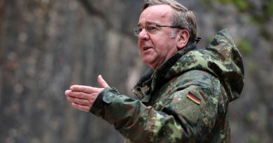 «Нам придётся свыкнуться с мыслью, что в Европе существует угроза войны» — министр обороны Германии