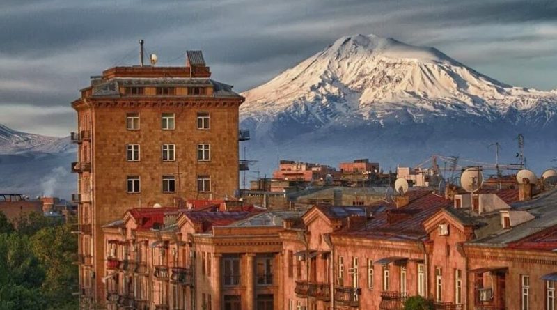 Армения приостановила радиовещание «Sputnik Армения» на 30 дней