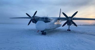 В России самолет приземлился на замерзшую реку вместо аэропорта