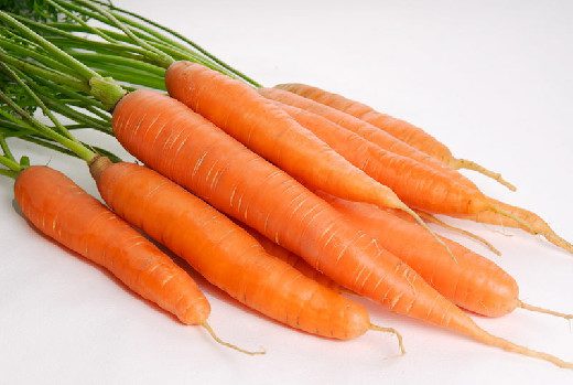 Выбирайте некрасивую морковь: она полезнее. Терапевт Жито объяснил почему