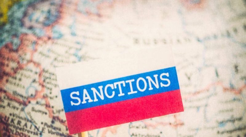 Евросоюз одобрил 13-й пакет санкций против России