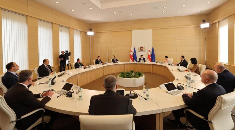 Кобахидзе пообещал повысить прозрачность правительства Грузии