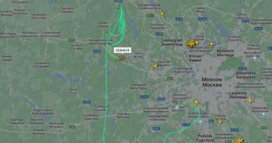 Российский самолет Sukhoi Superjet совершил аварийную посадку в Шереметьево