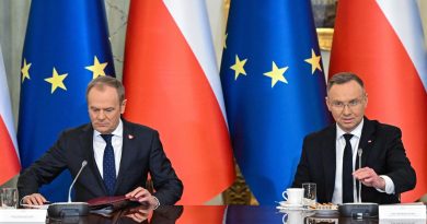 Туск хочет заменить более 50 послов, назначенных предыдущим правительством Польши
